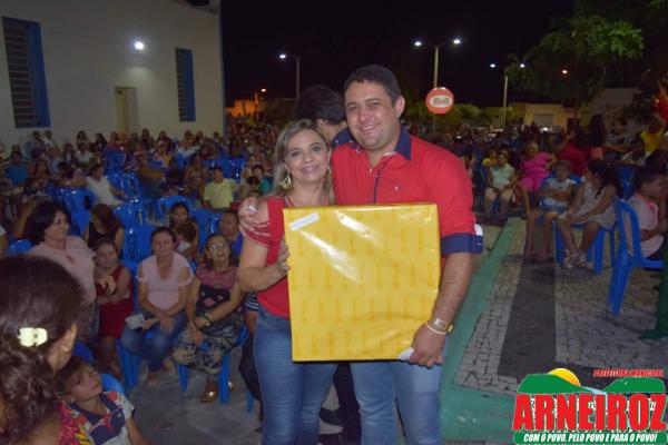 Foto 84 — Comemoração do dia das mães na sede do Município.