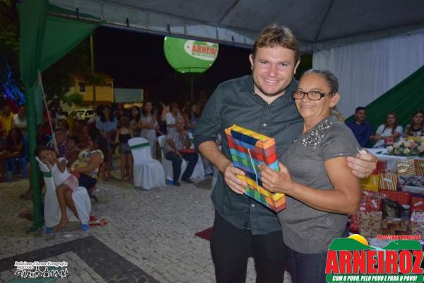 Foto 55 — Comemoração do dia das mães na sede do Município.