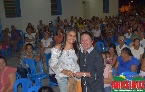 Foto 38 — Comemoração do dia das mães na sede do Município.
