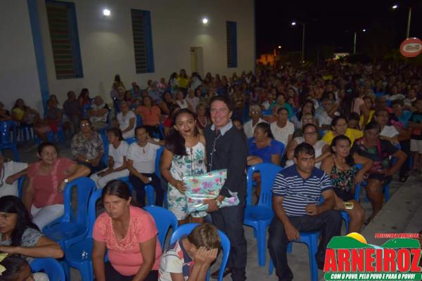 Foto 31 — Comemoração do dia das mães na sede do Município.