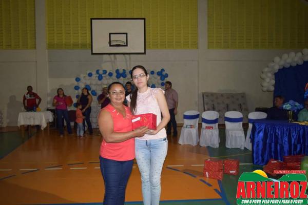 Foto 34 — Comemoração do dia das mães na Localidade de Planalto.