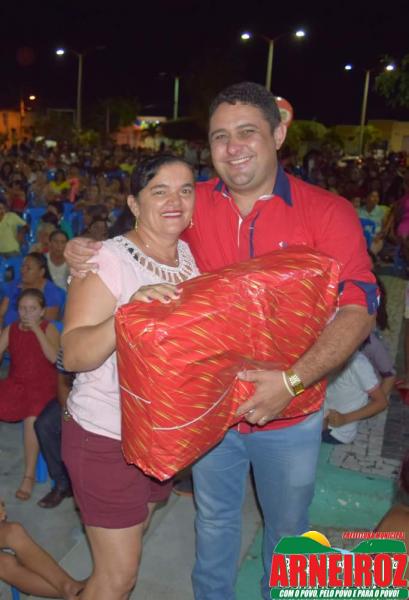 Foto 53 — Comemoração do dia das mães na sede do Município.