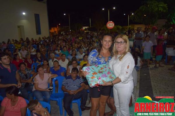 Foto 29 — Comemoração do dia das mães na sede do Município.