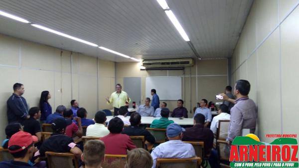 Foto 7 — Compra de mais 85 colmeias para a Associação dos Apicultores de Arneiroz.