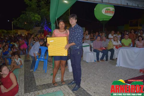 Foto 70 — Comemoração do dia das mães na sede do Município.