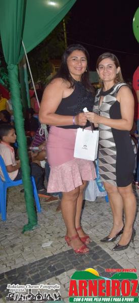 Foto 83 — Comemoração do dia das mães na sede do Município.