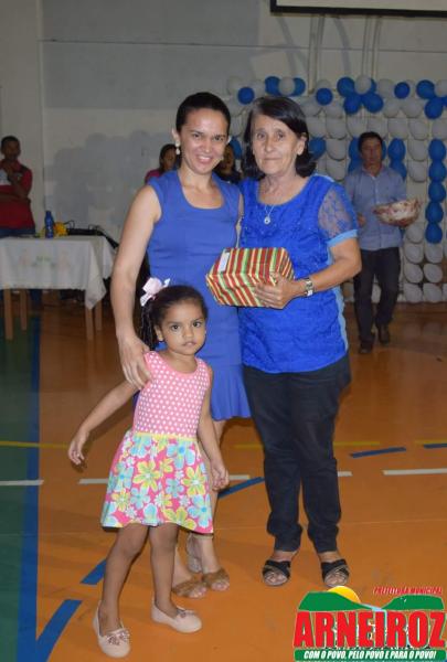 Foto 47 — Comemoração do dia das mães na Localidade de Planalto.