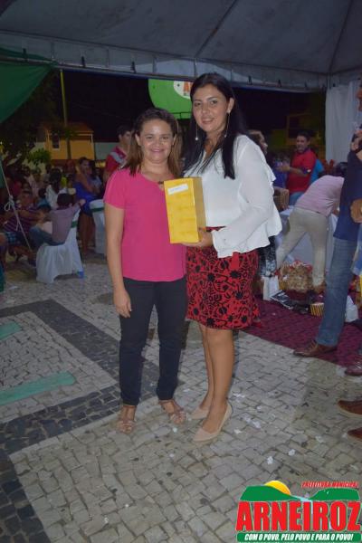 Foto 76 — Comemoração do dia das mães na sede do Município.