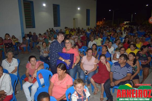 Foto 54 — Comemoração do dia das mães na sede do Município.