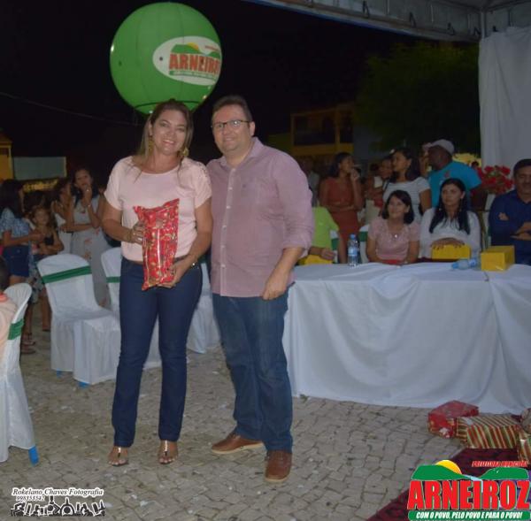 Foto 73 — Comemoração do dia das mães na sede do Município.