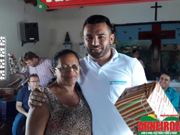 Foto 31 — Comemoração do dia das mães na Localidade de Mucuin.