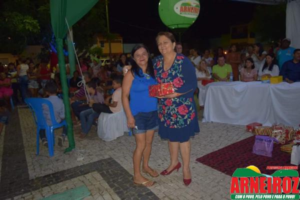 Foto 72 — Comemoração do dia das mães na sede do Município.