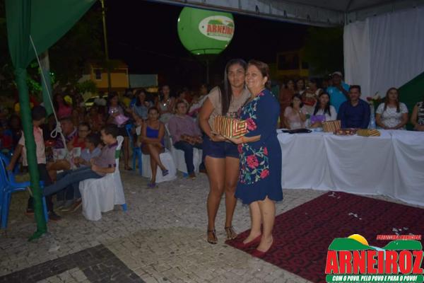 Foto 93 — Comemoração do dia das mães na sede do Município.