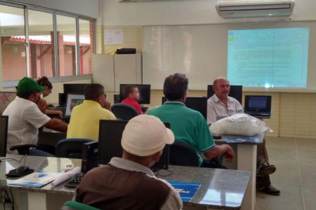 Curso de Apicultura.