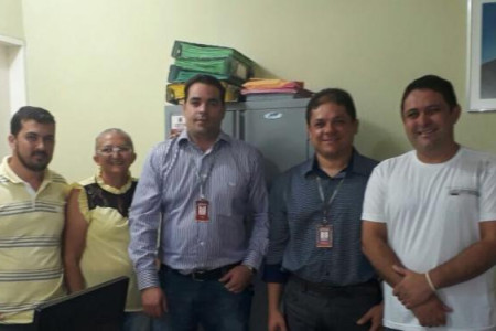 Prefeito Edgar Monteiro se reúne com Gerência do BNB.